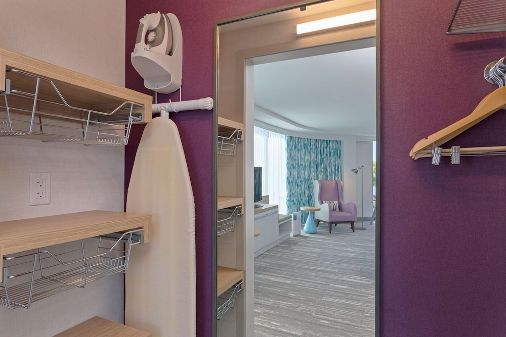 Hilton Garden Inn Boston Brookline MA - photo 20
