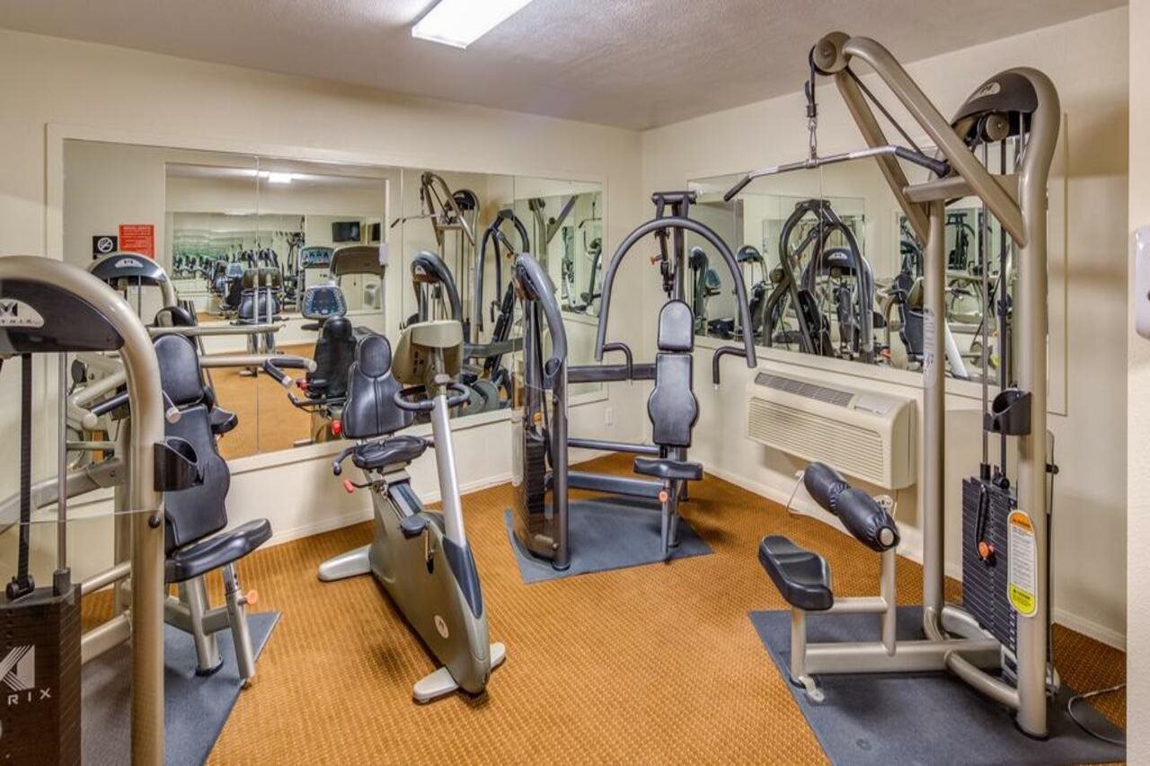 Days Inn by Wyndham Palm Springs - photo 9