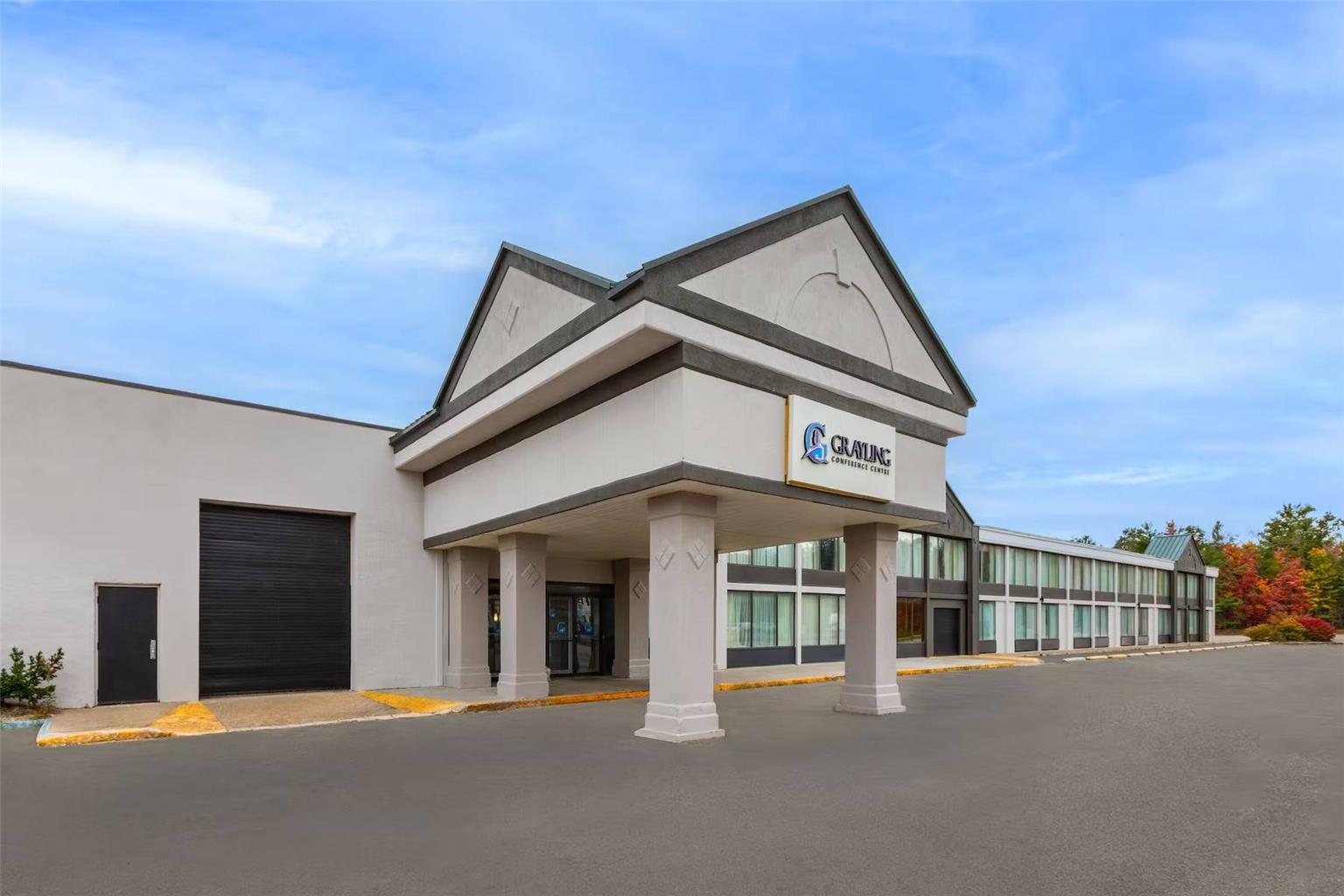 Quality Inn & Suites - last minute hotel in Grayling