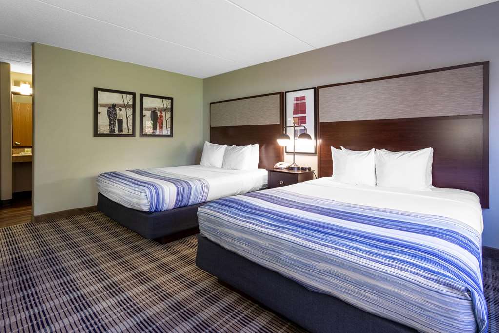 AmericInn by Wyndham Madison South - photo 12