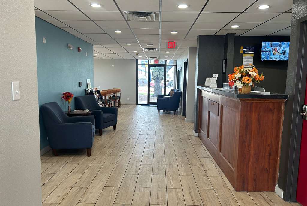 Days Inn by Wyndham Killeen Fort Hood - photo 4