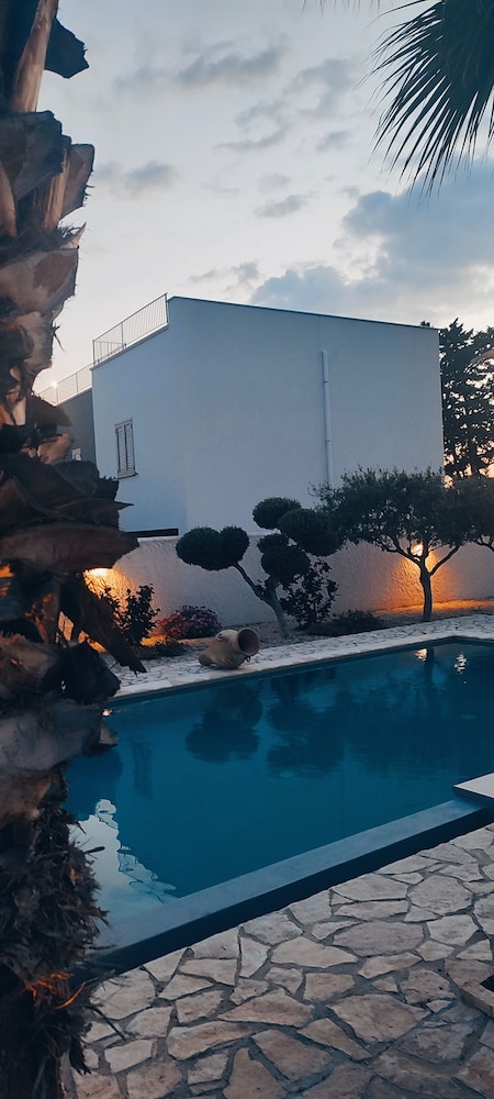 5 Elementi — hotel in Porto Empedocle