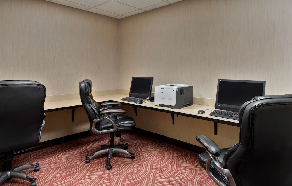 Hampton Inn Provo - photo 20
