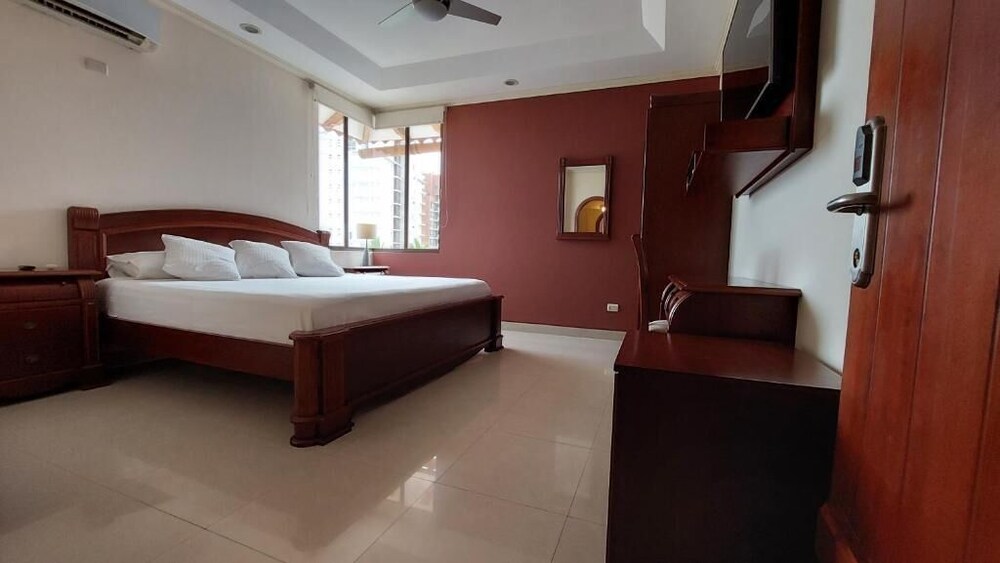 Hotel Maria Isabel — Manta — photo 4