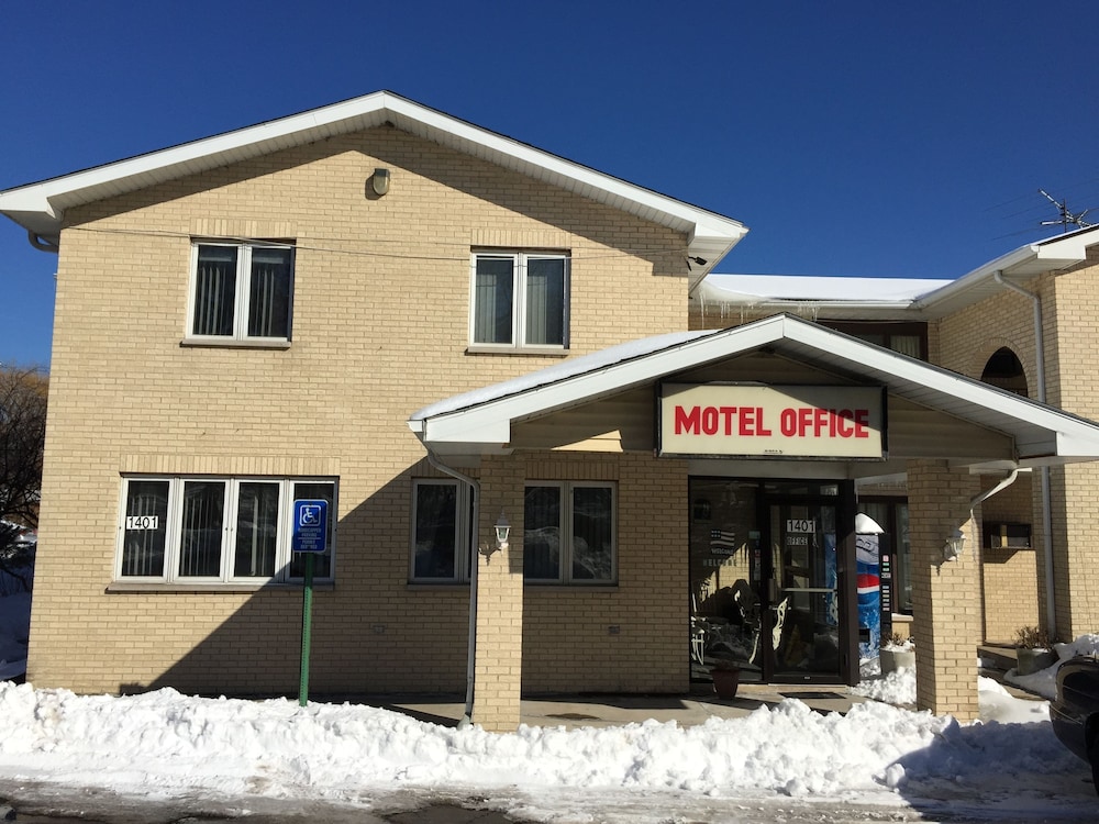 La Villa Motel - photo 16