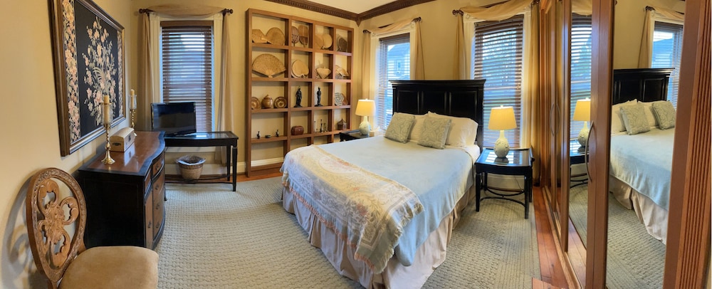 South Broadway Manor - photo 17
