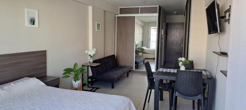 Departamento frente Monumento Rosario — 4-Star Luxury Hotel in Rosario, Argentina