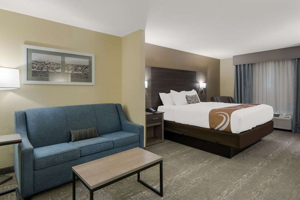 Quality Inn & Suites Roanoke Fort Worth North - photo 25