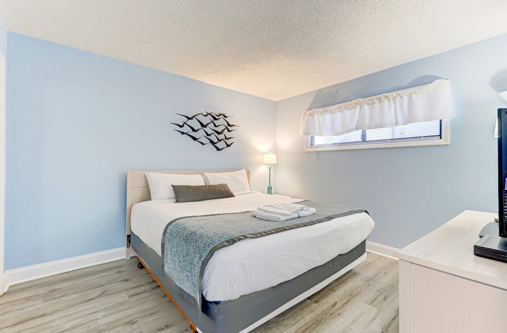 1109 Blue Heaven by Atlantic Towers - photo 6