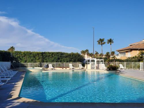 Cap Hermes Vue Mer Magnifique Logement 6 Couchages — 4-Star Luxury Hotel in Frejus, France