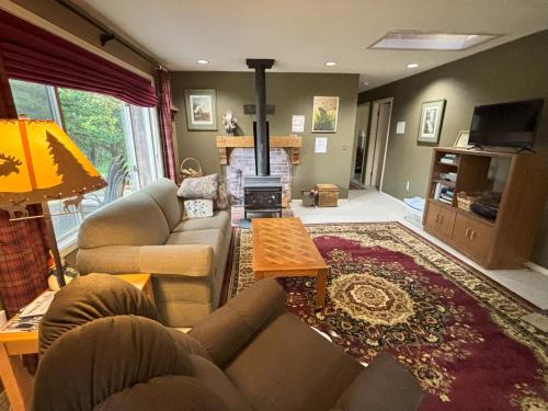 Cozy Cabin in McCall — 4-Star Luxury Hotel in Mccall, United States