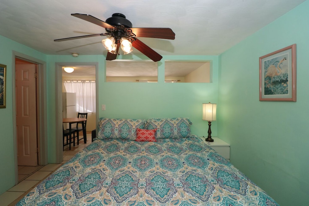 Grove City Motel - photo 14