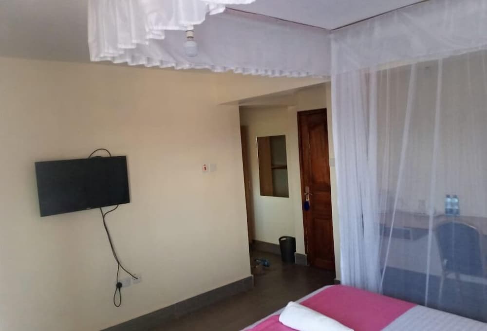 Lijam Legacy Hotel — Nyamira