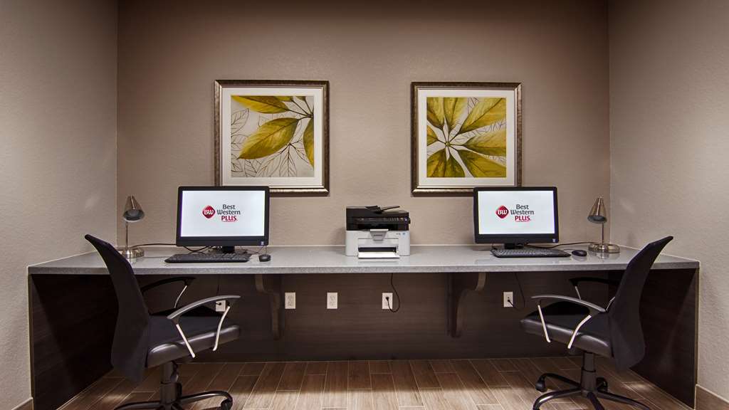 Best Western Plus College Station Inn & Suites - photo 29