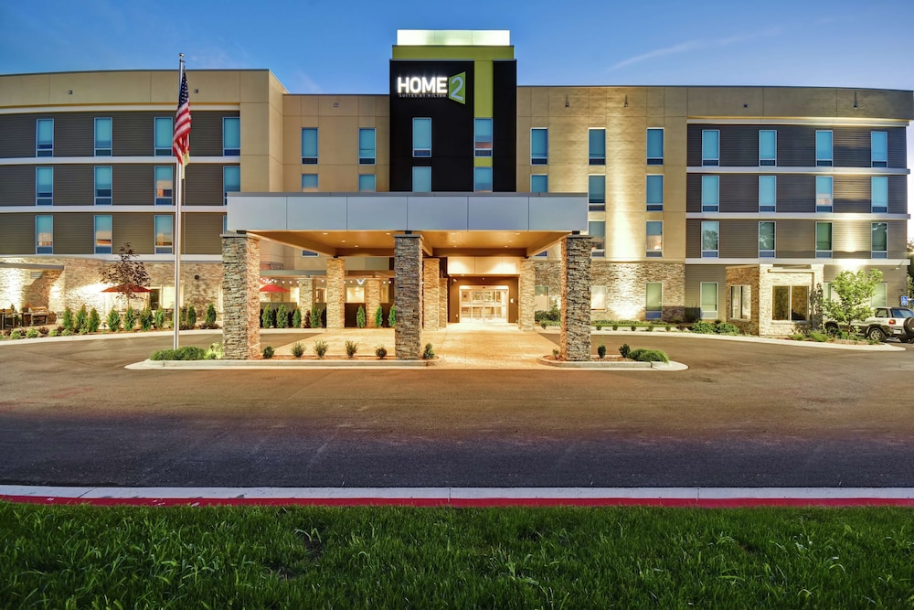 Home2 Suites by Hilton Springfield North - photo 42