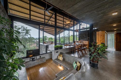 SaffronStays Black Rock 3BR pet friendly eco luxe villa with pool game room & sunrise deck in Nashik — 4-Star Luxury Hotel in Nashik, India