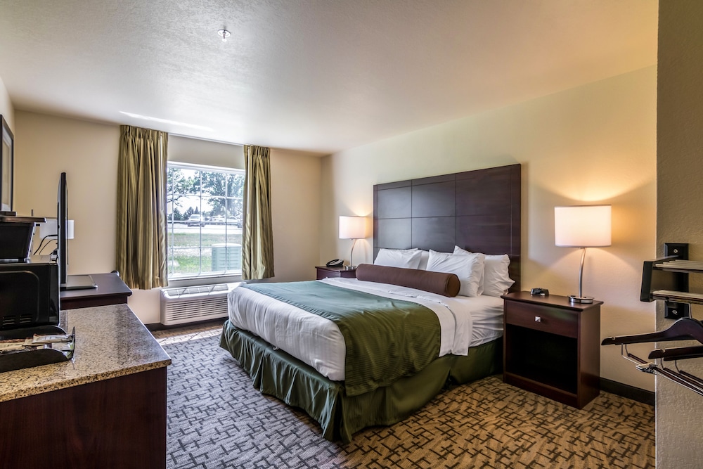 Cobblestone Inn & Suites Barron - photo 5