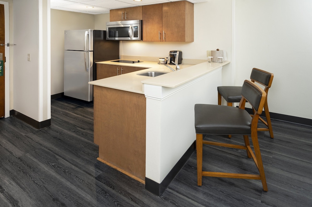 Holiday Inn Greenville by IHG - photo 23
