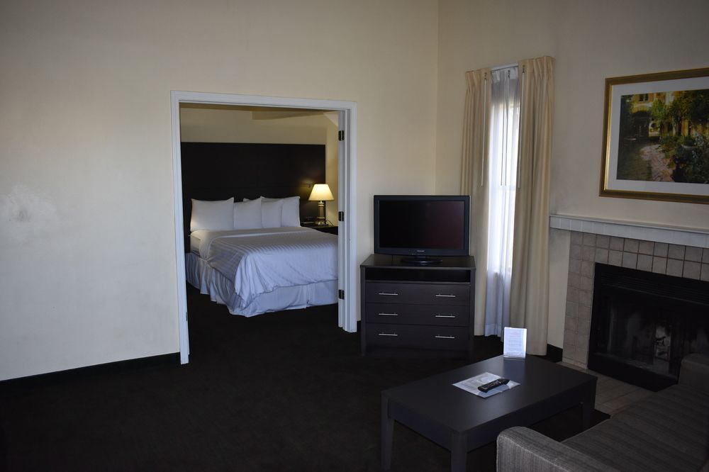 Hawthorn Suites by Wyndham Miamisburg Dayton Mall South - photo 22
