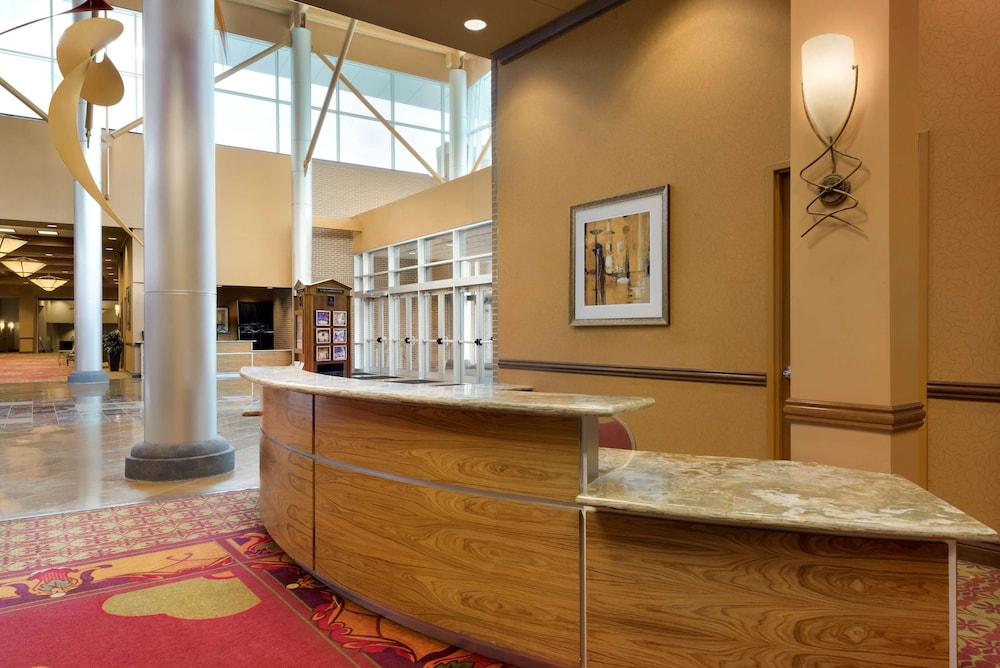 Embassy Suites Omaha La Vista Hotel & Conference Center - photo 6