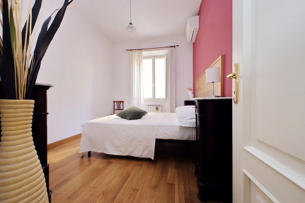 4bnb Clodio Modern Apartment — 4-Star Luxury Hotel in Rome, Italy