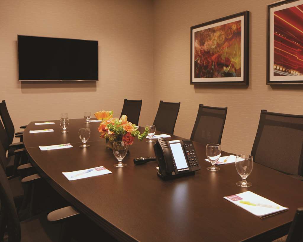 Hyatt Place Las Vegas at Silverton Village - photo 8
