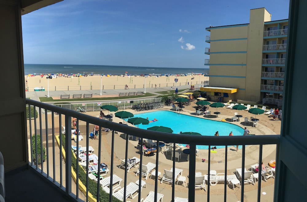 Spark by Hilton Virginia Beach Oceanfront - photo 17