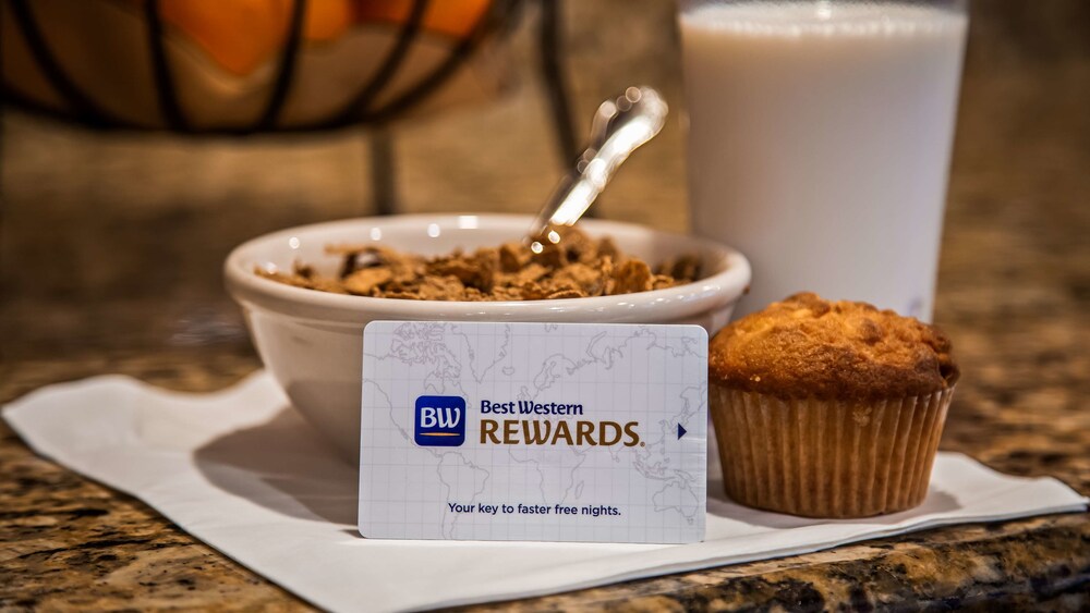 Best Western Wichita North Hotel and Suites - photo 59
