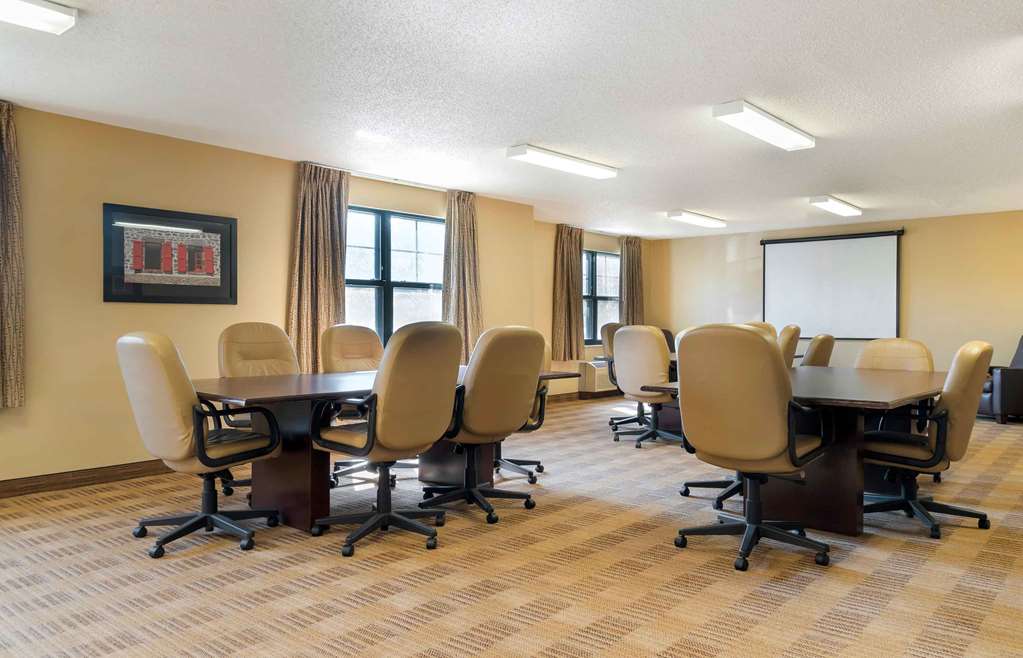 Extended Stay America Suites Detroit Canton - photo 33