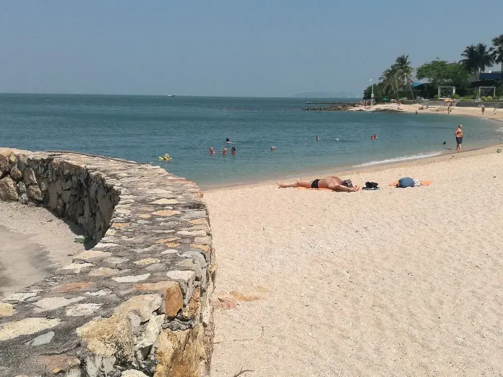 Wong Amat Tower 65 Sqm 1 Br Suite — hotel in Pattaya