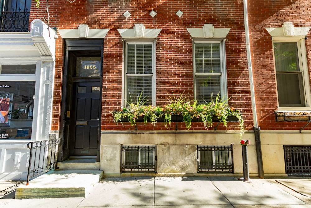 UrHomeInPhilly 1955 Rittenhouse - photo 12