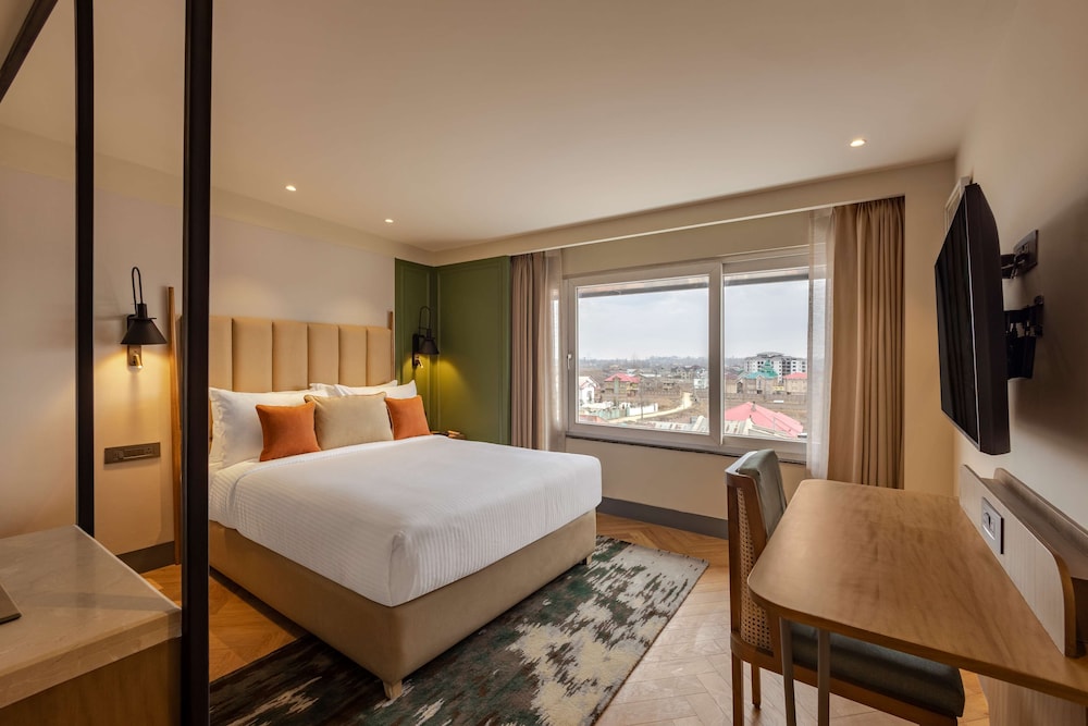 Sarovar Portico Srinagar - last minute hotel in Srinagar