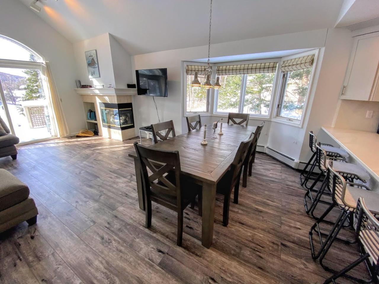 F7 Comfortable golf course townhouse within walking distance of Mount Washington Hotel - photo 3