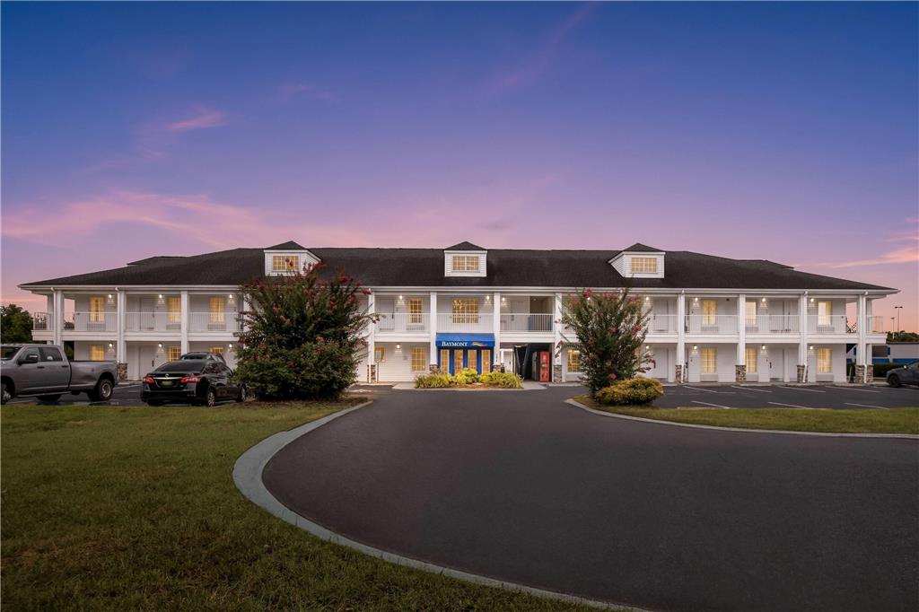 Baymont by Wyndham Forest City - photo 7