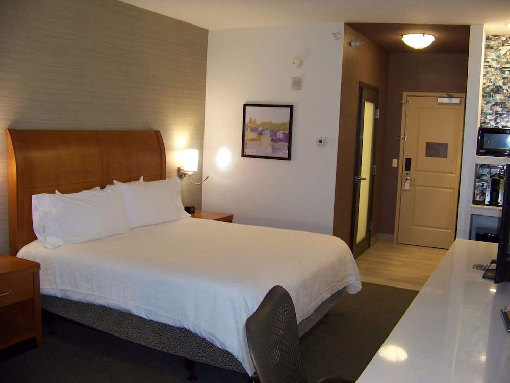 Hilton Garden Inn Des Moines West - photo 23