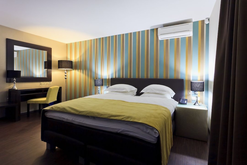 Hotel Graf Orlov in Samara, Russia