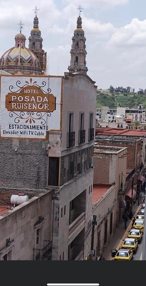 Hotel Posada Ruisenor in San Juan De Los Lagos, Mexico