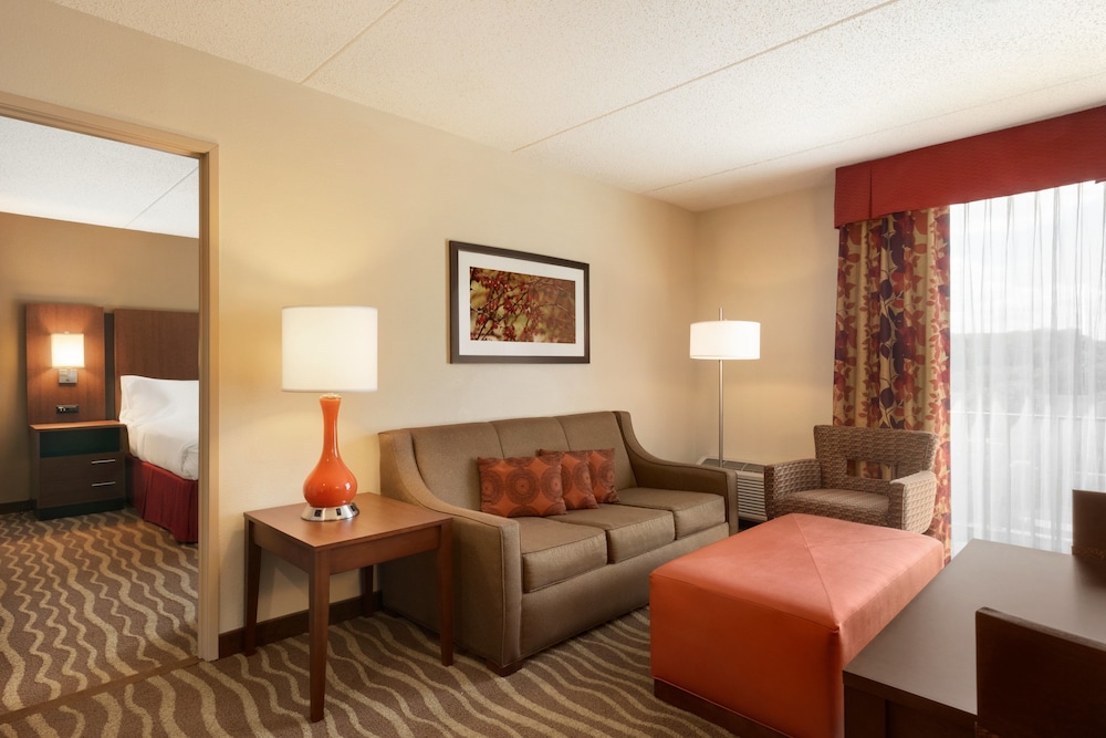Holiday Inn Hotel & Suites Des Moines Northwest by IHG - photo 11