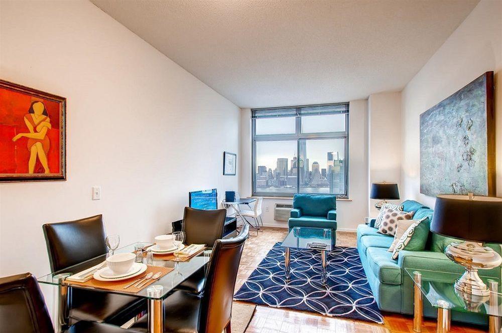 50 Columbus - photo 18