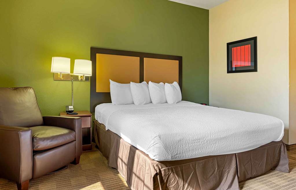 Extended Stay America Select Suites Chicago Darien - photo 15