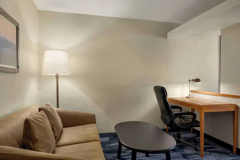 Fairfield Inn & Suites by Marriott Springdale - photo 28