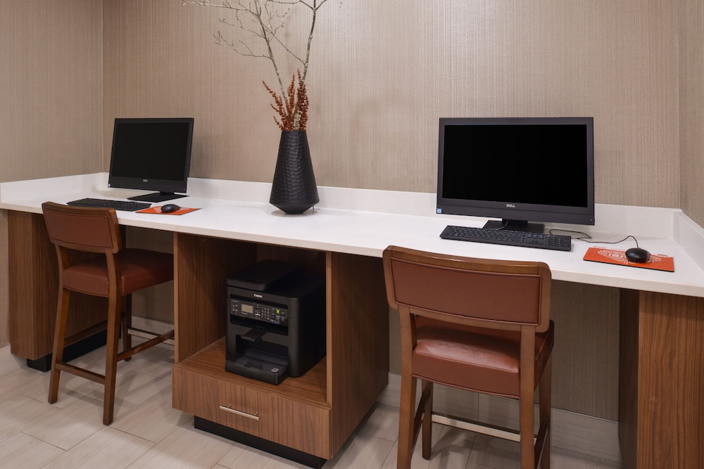 Holiday Inn Express & Suites Chattanooga by IHG - photo 49