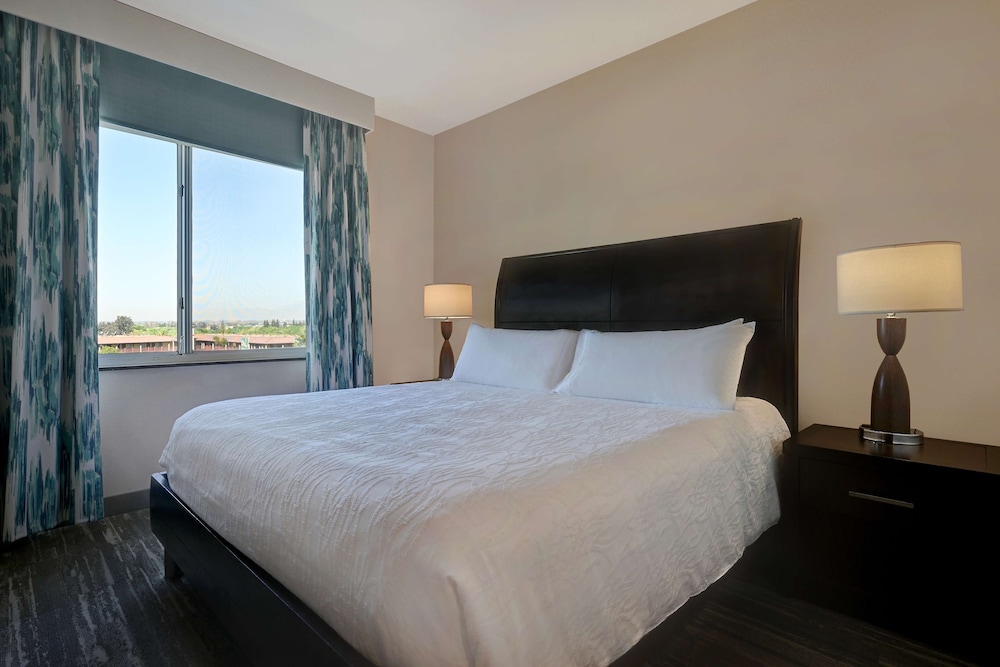 Hilton Garden Inn San Bernardino - photo 29