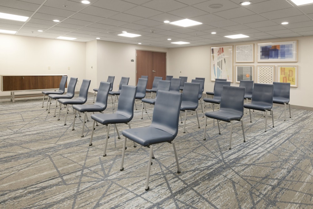 Holiday Inn Express & Suites Williamstown Glassboro by IHG - photo 46