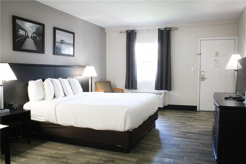La Quinta Inn by Wyndham Cocoa Beach Port Canaveral - photo 27