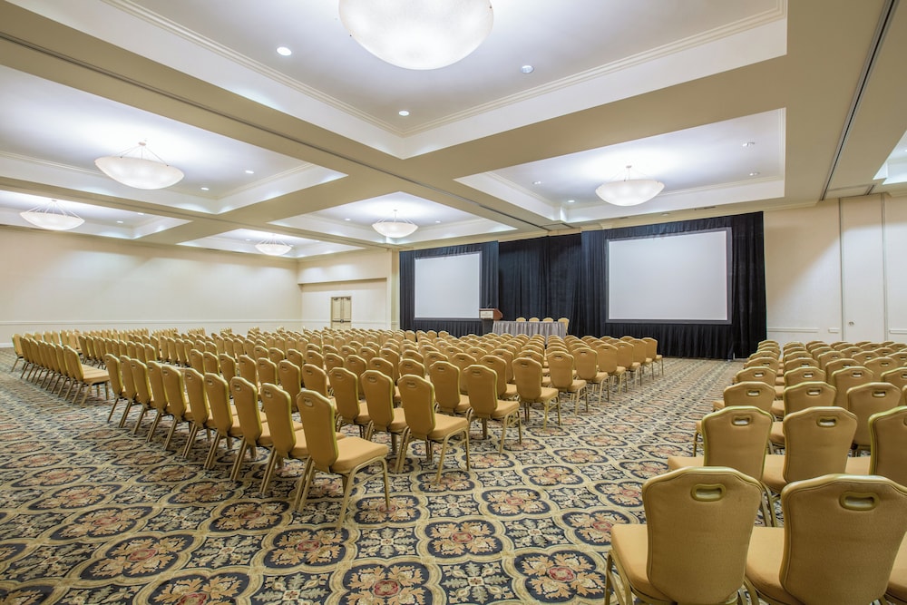 Crowne Plaza San Diego Mission Valley - photo 37