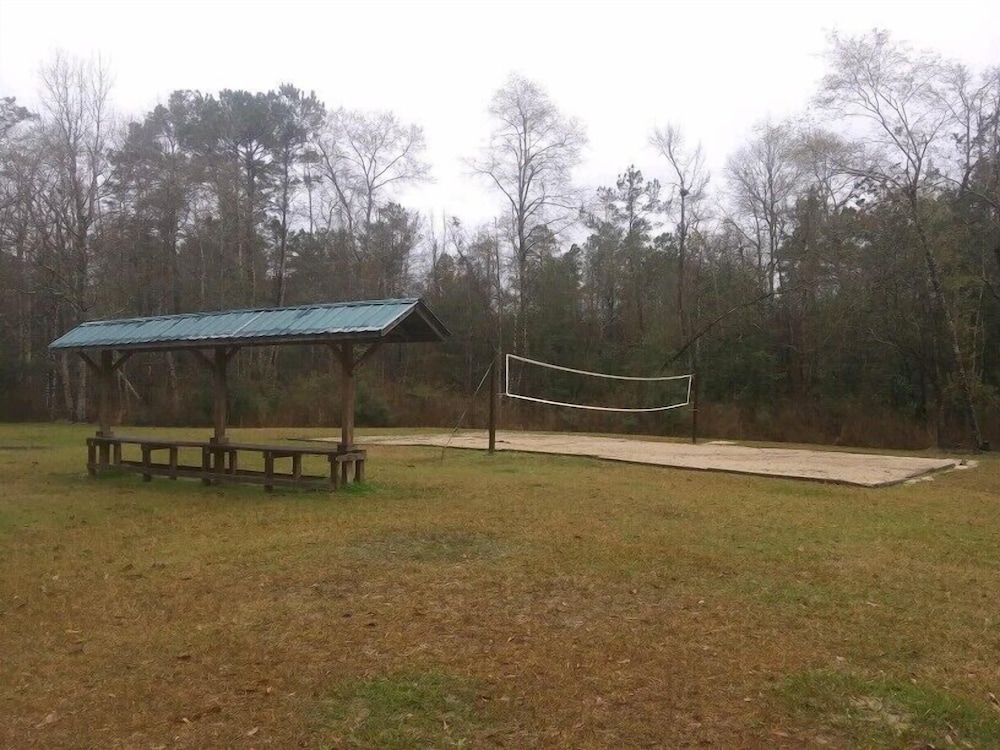 Whispering Creek Lodging & RV Resort - photo 47