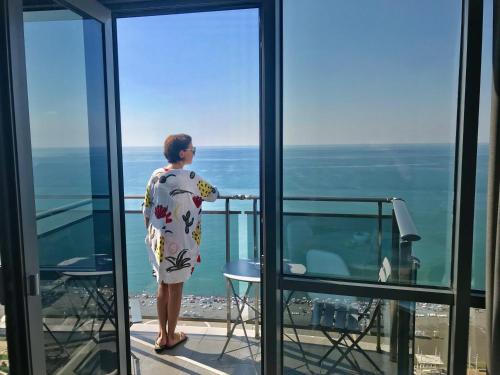 2 Bedroom Beachfront Apartment with Sea View & Balconies — 4-Star Luxury Hotel in Batumi, Georgia