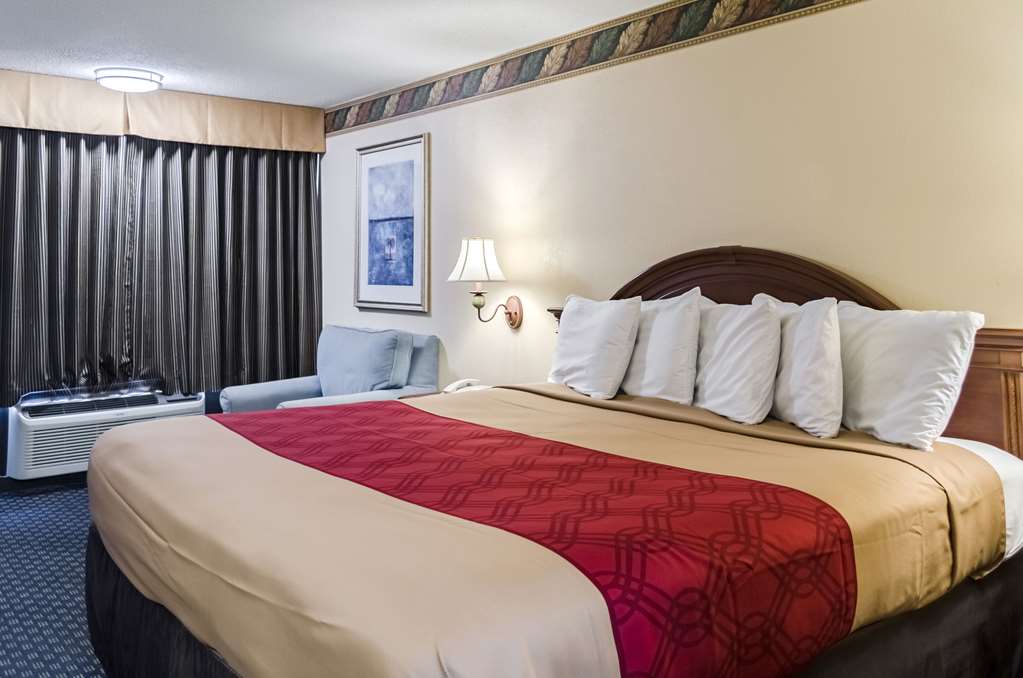 Rodeway Inn Vicksburg - photo 13