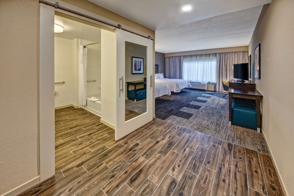 Hampton Inn & Suites Nashville Hendersonville - photo 15